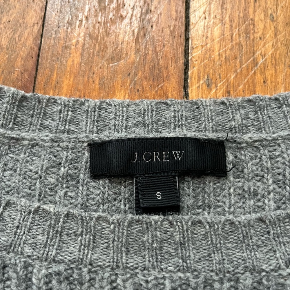 J. Crew Pullover Sweater Women’s Size S Gray Wool Long Sleeve Elbow Patch - Picture 2 of 7
